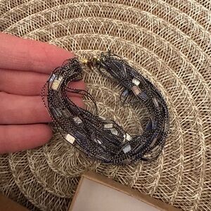 Ribbons bracelet with clasp